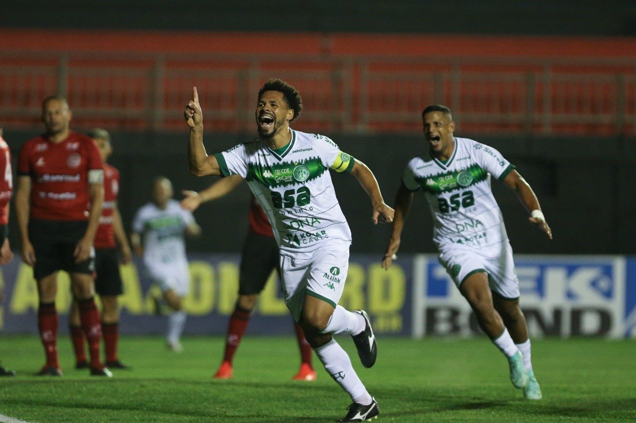 Gol de capitão, chances perdidas, sofrimento até o fim, e vitória! Brasil 0x1 Guarani