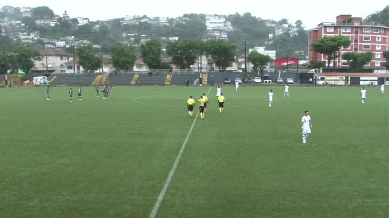 Com um a menos, Sub-20 é derrotado por 4×2, mas segue líder no Campeonato Paulista