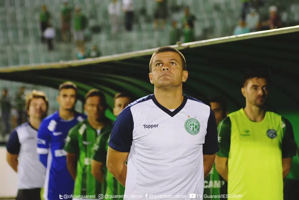 Campeão em 2018, Umberto Louzer volta ao Guarani. Treinador chega nesta 3ª feira (13)